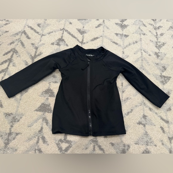 Cat & Jack black rash guard size 2t. Washed once but never worn. - Picture 1 of 4